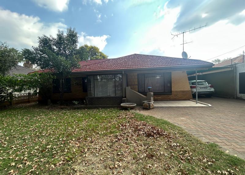 4 Bedroom Property for Sale in Vanderbijlpark CE 1 Gauteng