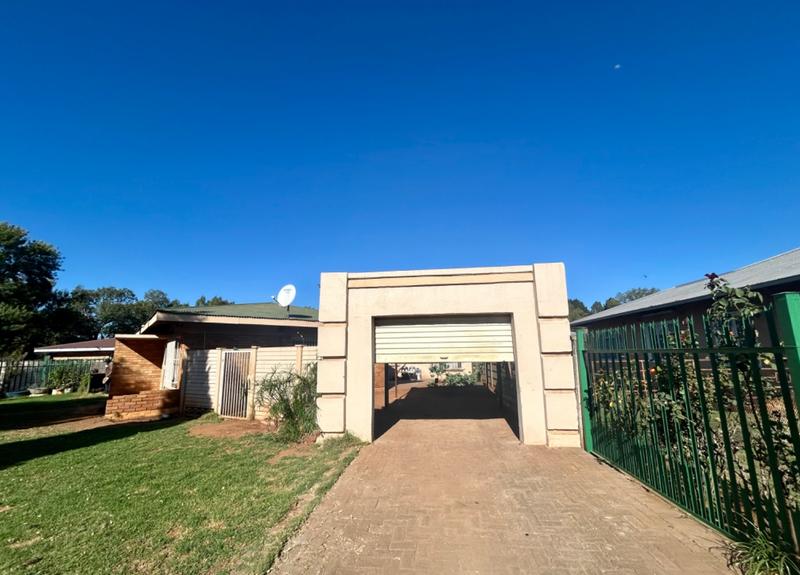 3 Bedroom Property for Sale in Vanderbijlpark CW 1 Gauteng