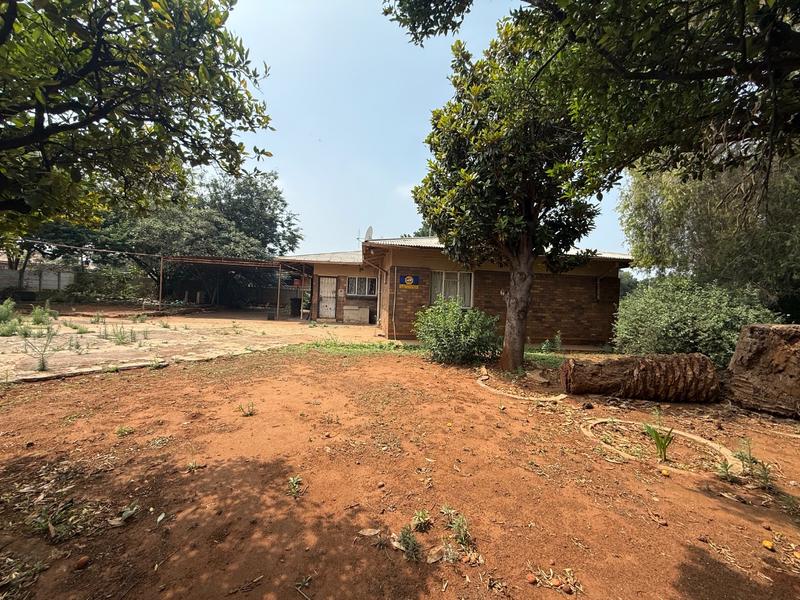 4 Bedroom Property for Sale in Vanderbijlpark CW Gauteng