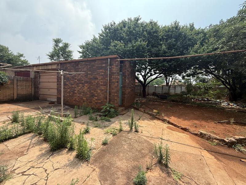 4 Bedroom Property for Sale in Vanderbijlpark CW Gauteng