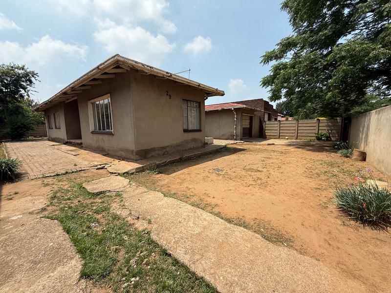 3 Bedroom Property for Sale in Vanderbijlpark CW 5 Gauteng