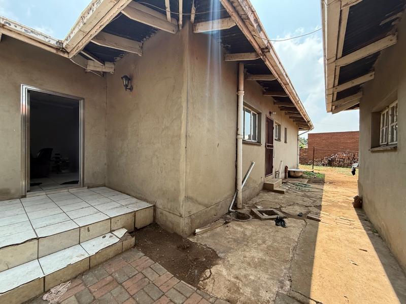 3 Bedroom Property for Sale in Vanderbijlpark CW 5 Gauteng