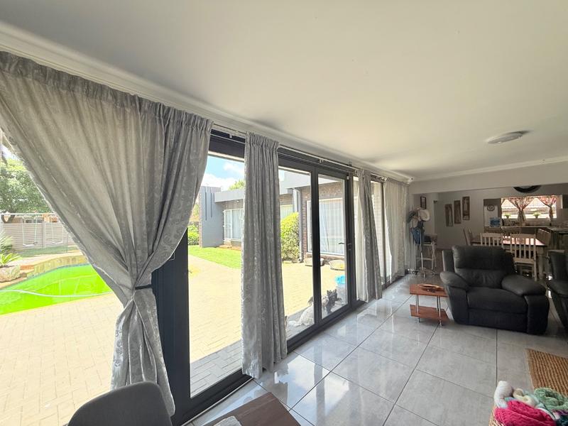 5 Bedroom Property for Sale in Vanderbijlpark SE 3 Gauteng