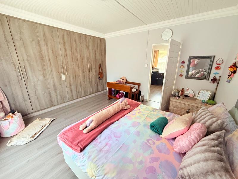 5 Bedroom Property for Sale in Vanderbijlpark SE 3 Gauteng