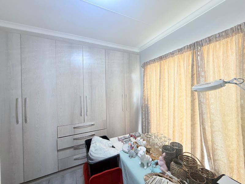 5 Bedroom Property for Sale in Vanderbijlpark SE 3 Gauteng