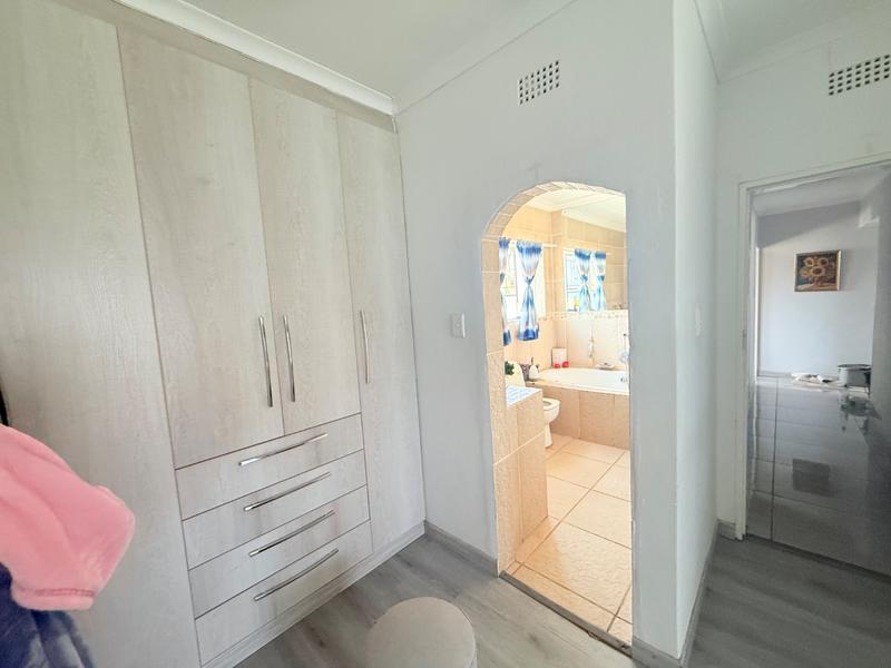 5 Bedroom Property for Sale in Vanderbijlpark SE 3 Gauteng