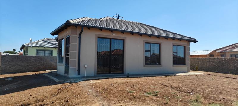 3 Bedroom Property for Sale in Kya Sands Gauteng