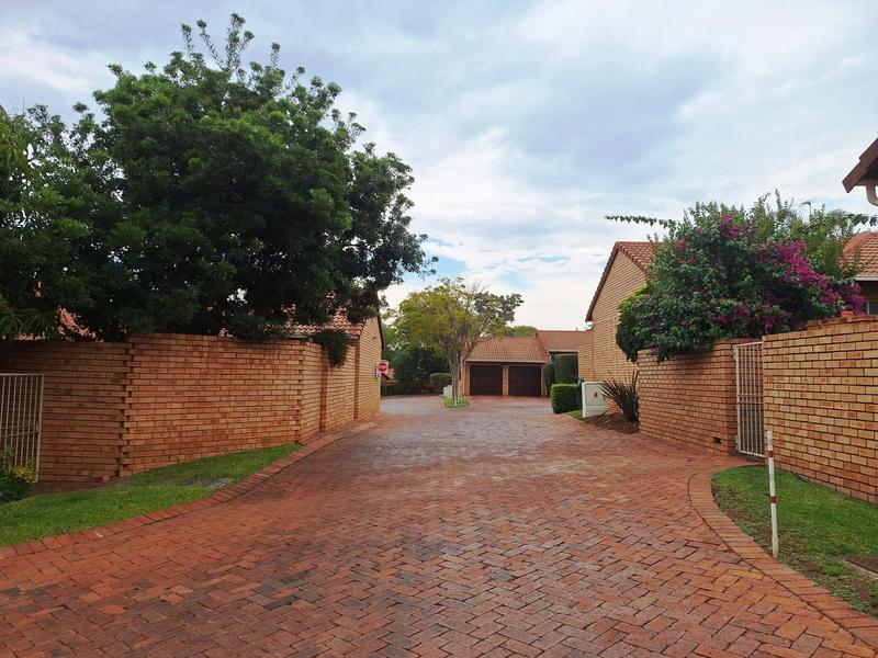 To Let 3 Bedroom Property for Rent in Lynnwood Manor Gauteng