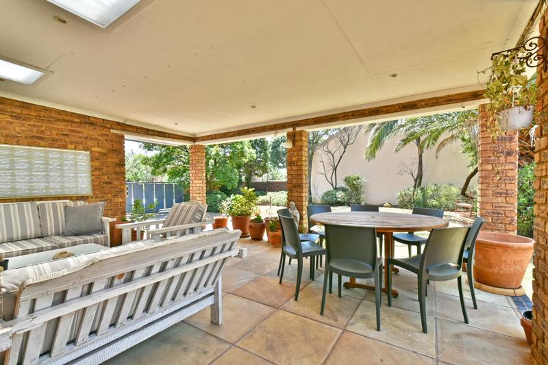 4 Bedroom Property for Sale in Mulbarton Gauteng