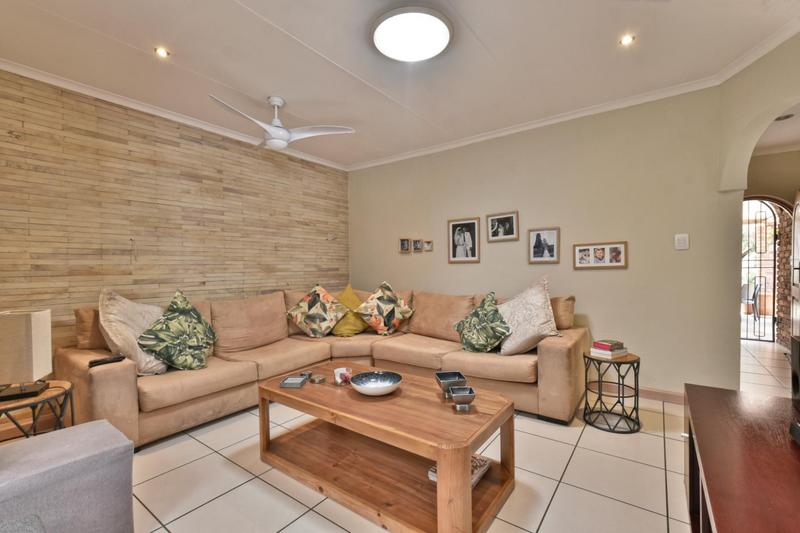 4 Bedroom Property for Sale in Mulbarton Gauteng