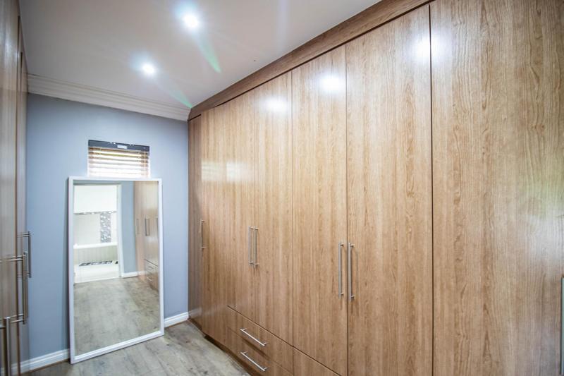 4 Bedroom Property for Sale in Midstream Estate Gauteng