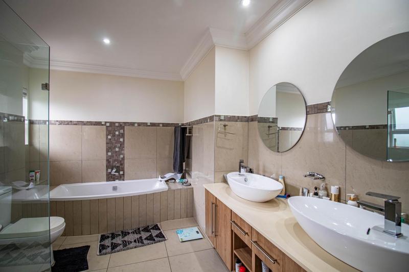 4 Bedroom Property for Sale in Midstream Estate Gauteng