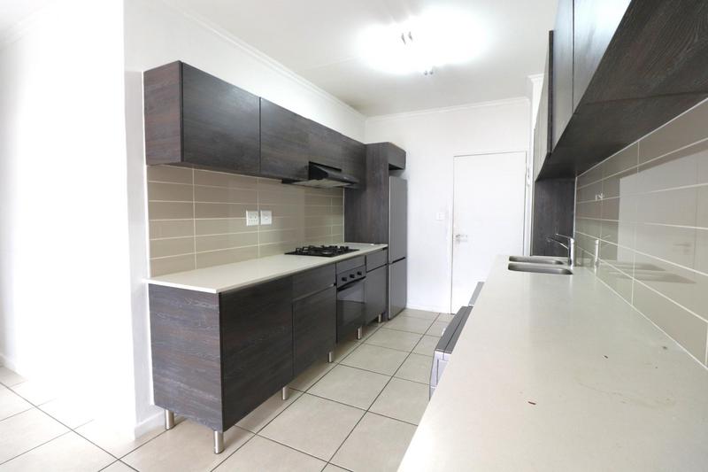 To Let 1 Bedroom Property for Rent in Olivedale Gauteng