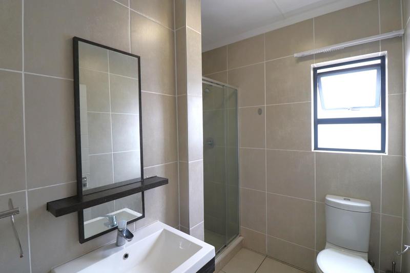 To Let 1 Bedroom Property for Rent in Olivedale Gauteng