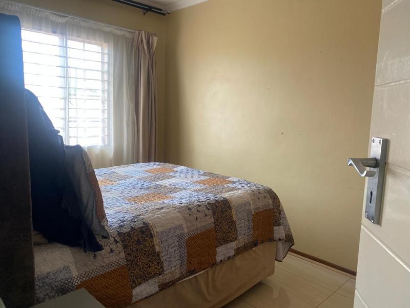 To Let 2 Bedroom Property for Rent in Noordwyk Gauteng