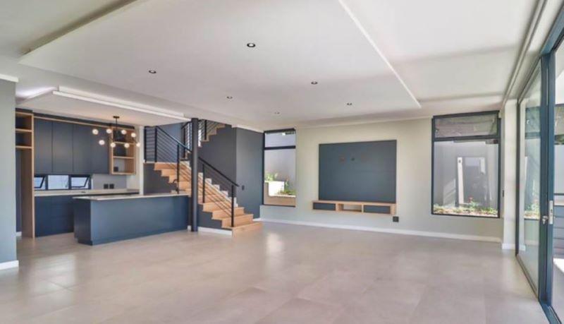 3 Bedroom Property for Sale in Waterkloof A H Gauteng