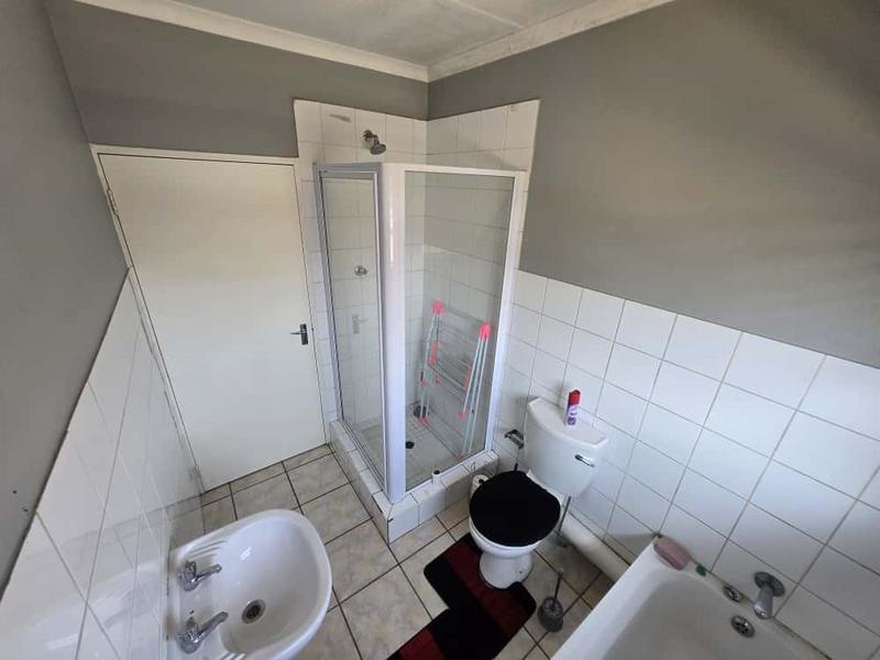 To Let 2 Bedroom Property for Rent in Birchleigh Gauteng