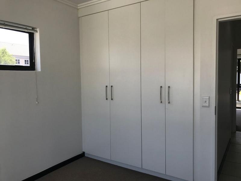 To Let 1 Bedroom Property for Rent in Sunninghill Gauteng