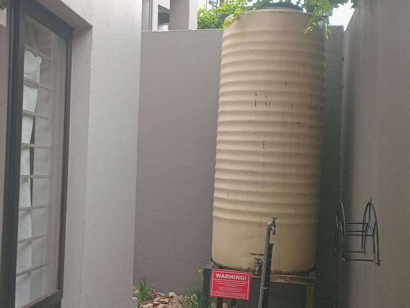 1 Bedroom Property for Sale in Sunninghill Gauteng