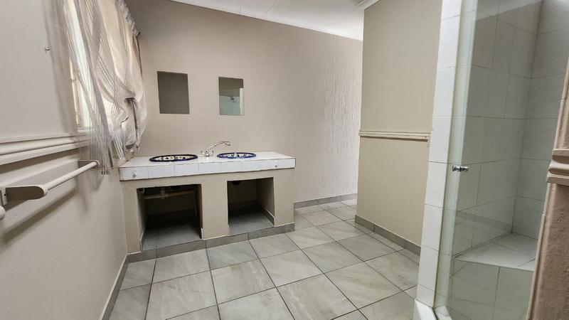 4 Bedroom Property for Sale in Randhart Gauteng