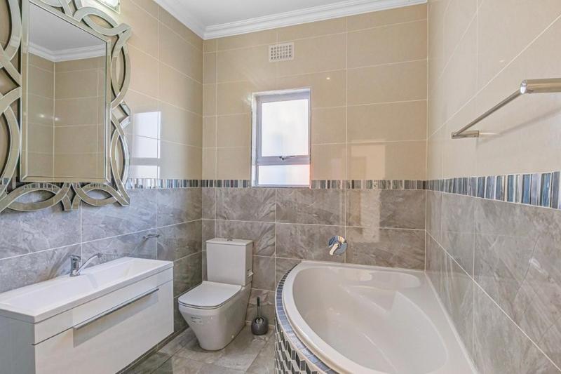 14 Bedroom Property for Sale in Bassonia Gauteng