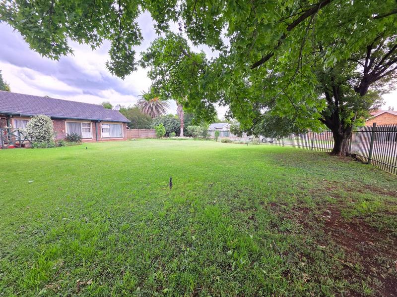 To Let 3 Bedroom Property for Rent in Golf Park Gauteng