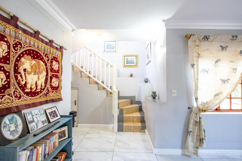 5 Bedroom Property for Sale in Beaulieu Gauteng