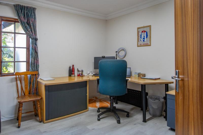 5 Bedroom Property for Sale in Beaulieu Gauteng