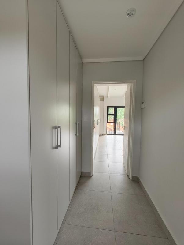 To Let 4 Bedroom Property for Rent in Ashlea Gardens Gauteng