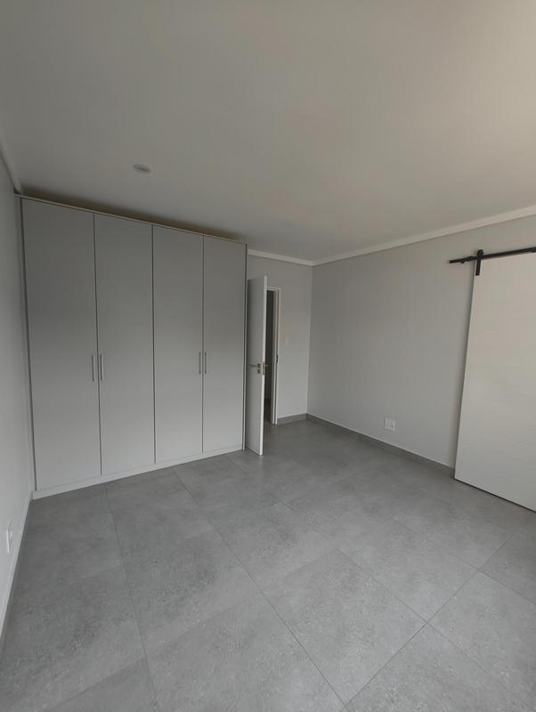 To Let 4 Bedroom Property for Rent in Ashlea Gardens Gauteng