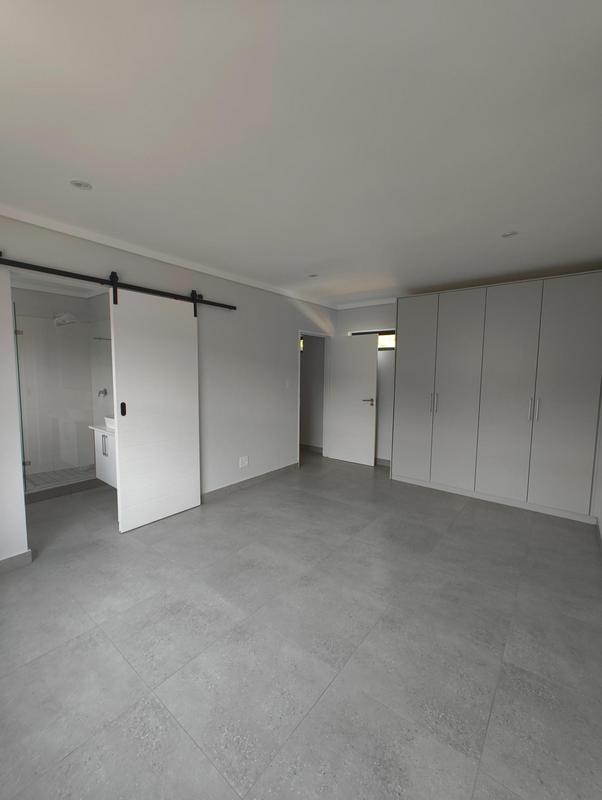 To Let 4 Bedroom Property for Rent in Ashlea Gardens Gauteng