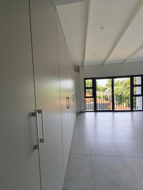 To Let 4 Bedroom Property for Rent in Ashlea Gardens Gauteng