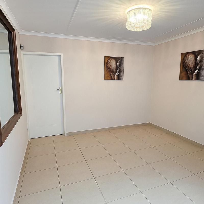 To Let 5 Bedroom Property for Rent in Moreleta Park Gauteng