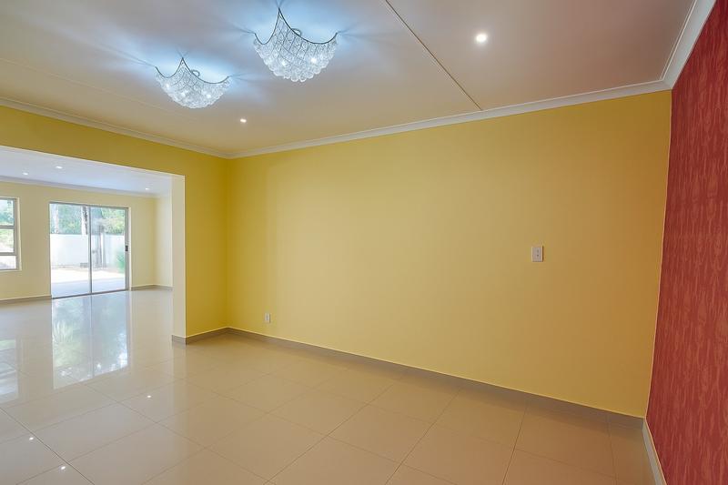 To Let 5 Bedroom Property for Rent in Moreleta Park Gauteng