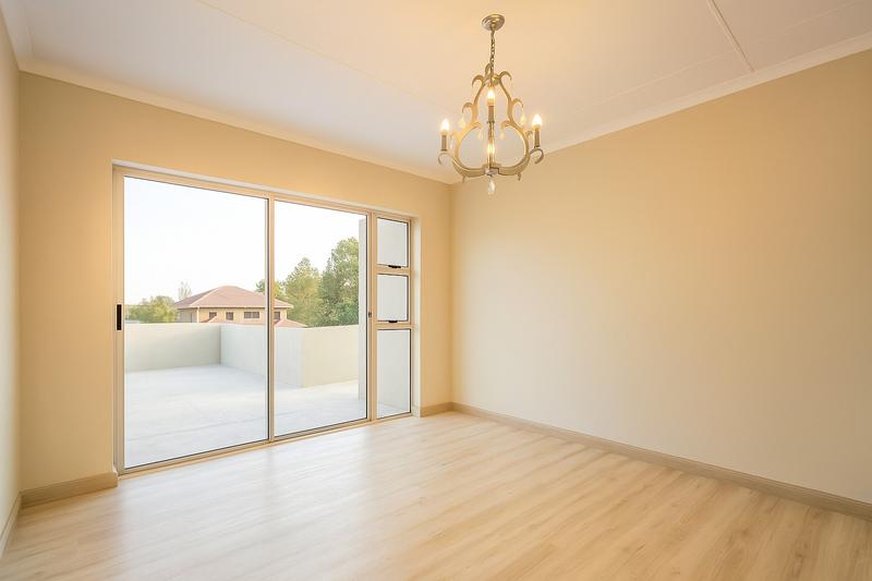 To Let 5 Bedroom Property for Rent in Moreleta Park Gauteng