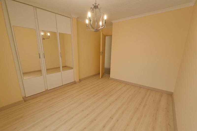 To Let 5 Bedroom Property for Rent in Moreleta Park Gauteng