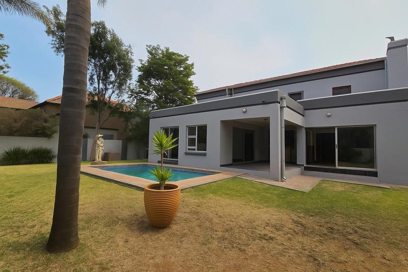 To Let 5 Bedroom Property for Rent in Moreleta Park Gauteng
