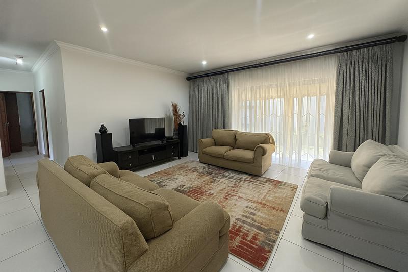 To Let 3 Bedroom Property for Rent in Thatchfield Gauteng