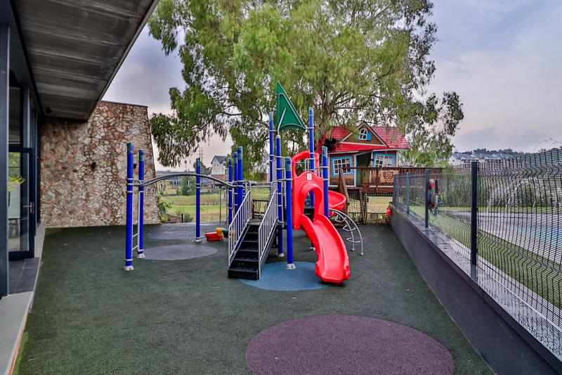 To Let 1 Bedroom Property for Rent in Modderfontein Gauteng