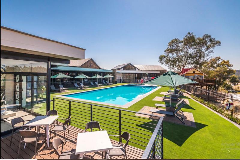 To Let 1 Bedroom Property for Rent in Modderfontein Gauteng