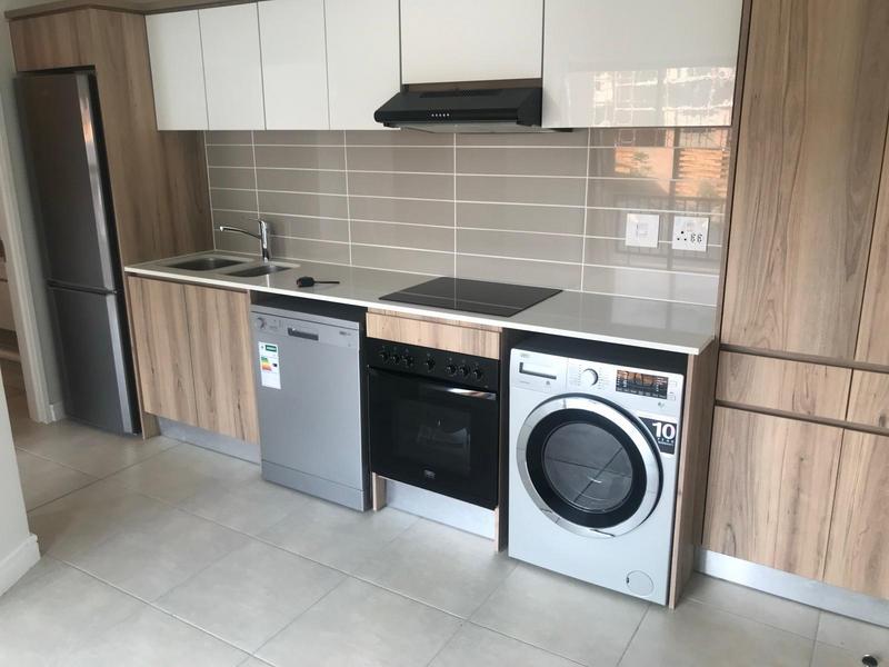 To Let 1 Bedroom Property for Rent in Modderfontein Gauteng