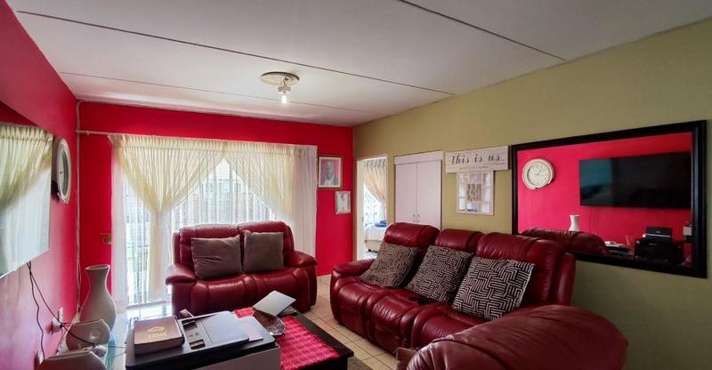 3 Bedroom Property for Sale in Parkrand Gauteng
