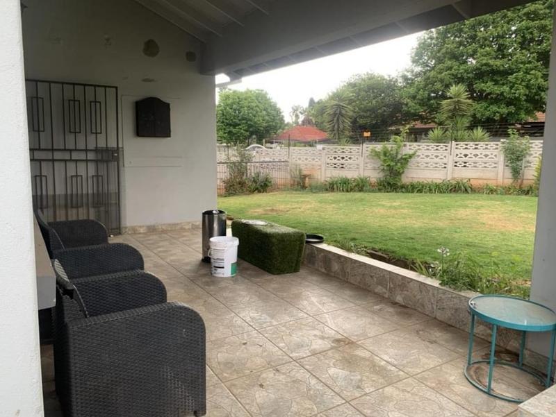 To Let 4 Bedroom Property for Rent in Dunvegan Gauteng