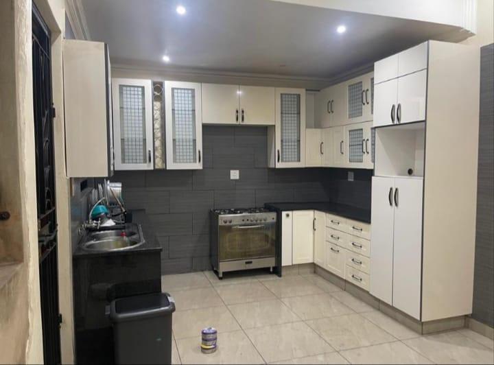 To Let 2 Bedroom Property for Rent in Kensington Gauteng