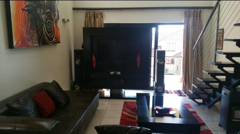 To Let 3 Bedroom Property for Rent in Sunninghill Gauteng