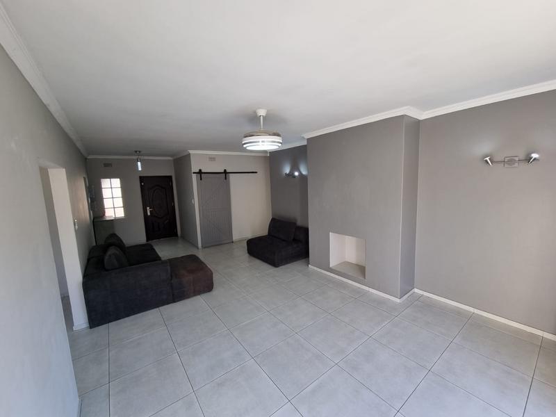 To Let 3 Bedroom Property for Rent in Woodmead Gauteng