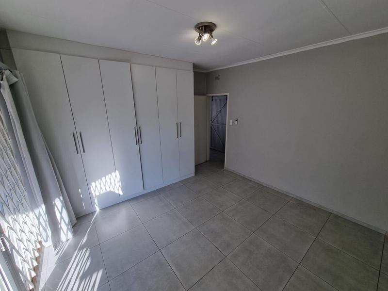 To Let 3 Bedroom Property for Rent in Woodmead Gauteng