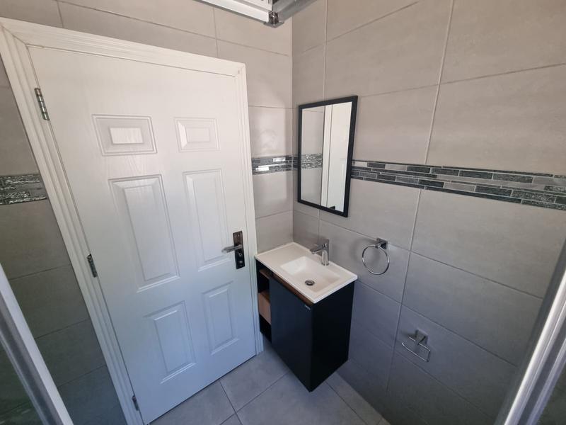 To Let 3 Bedroom Property for Rent in Woodmead Gauteng