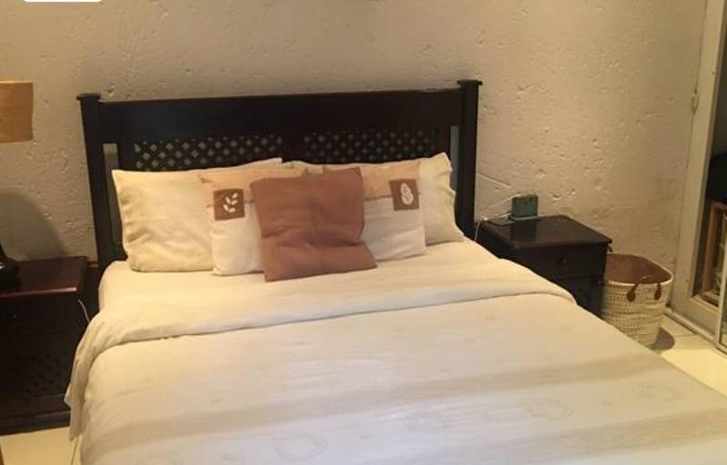 To Let 1 Bedroom Property for Rent in Houghton Gauteng