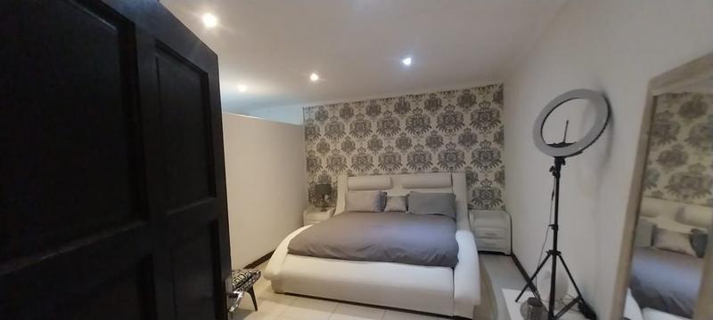 8 Bedroom Property for Sale in Kensington Gauteng